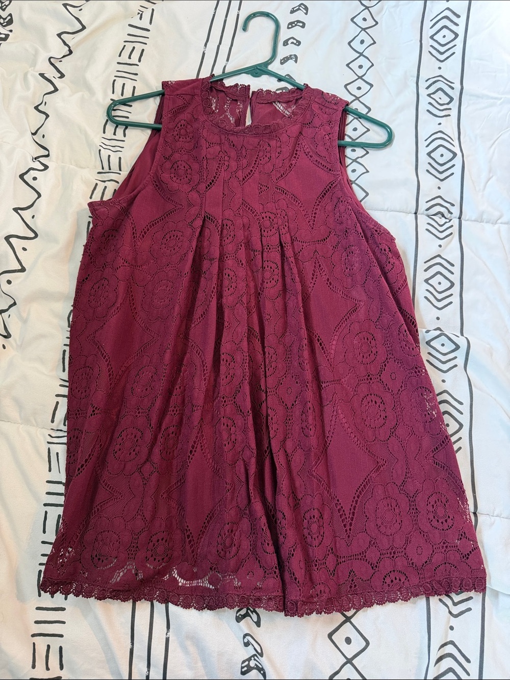 Doe & Rae Burgundy Lace Overlay